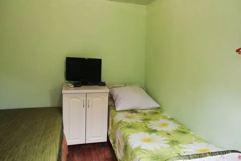 3-х местный номер (№ 3). Гостевой дом «У Татьяны». Береговое