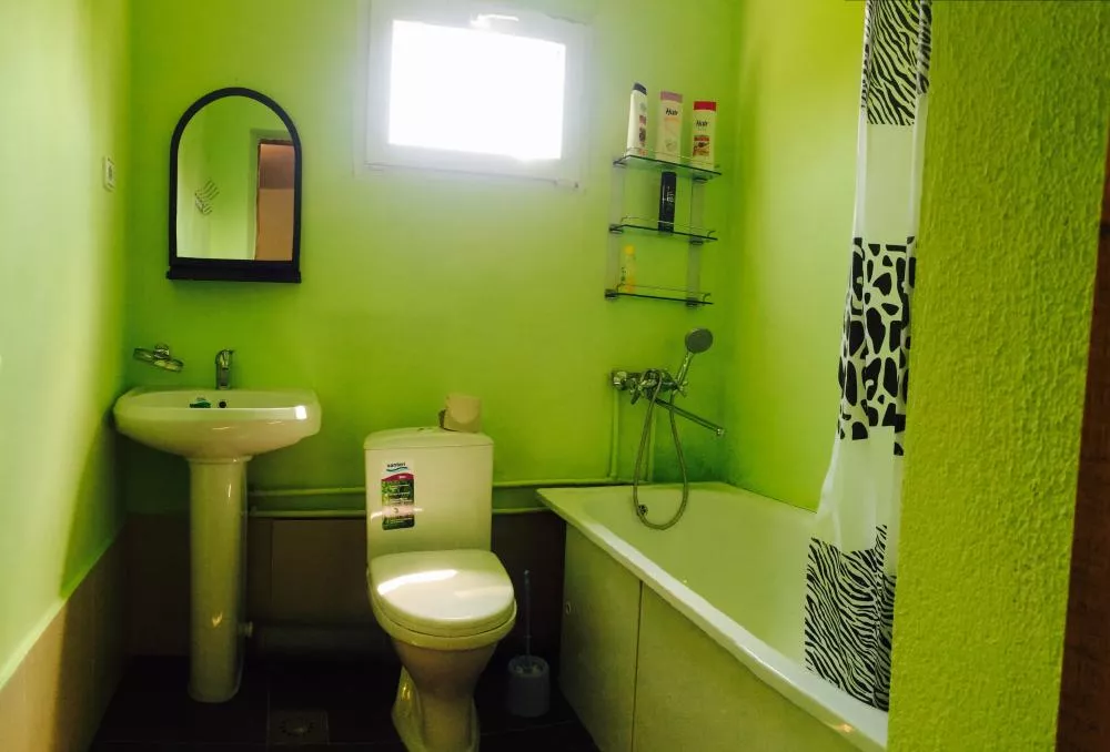 Номер 4-х местный. Гостевой дом "Апельсин". Новый Афон