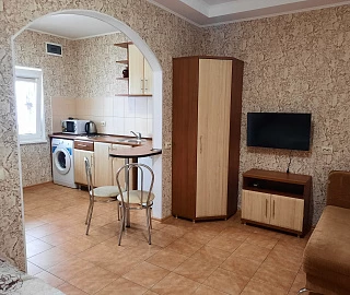 Студия с балконом 2 этаж.  "Надежда". 