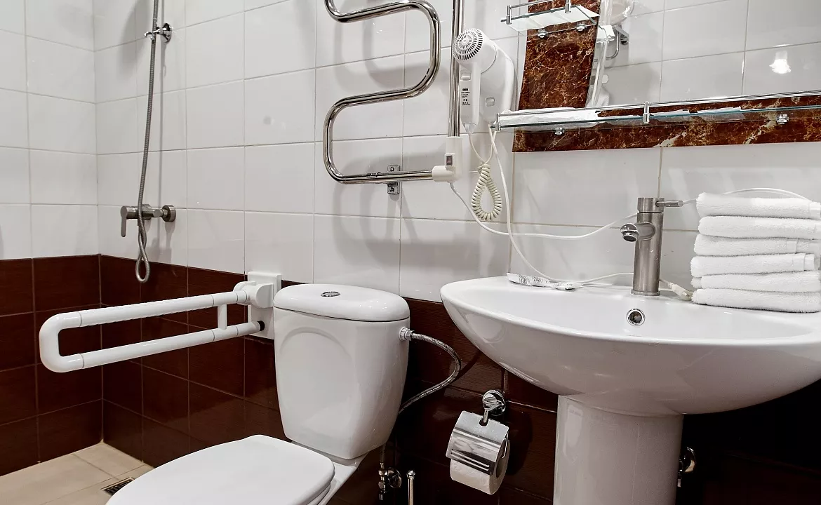 Семейный номер. Отель "КОМФОРТ". Сухум