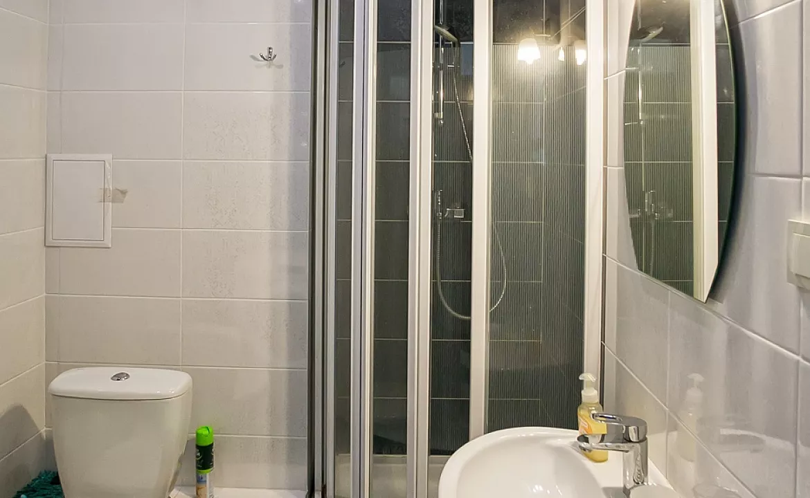 Квартира-студио №21. Квартира в многоквартирном доме Видовые апартаменты в Мисхоре. Кореиз Квартира-студио №21. Квартира в многоквартирном доме Видовые апартаменты в Мисхоре. Кореиз