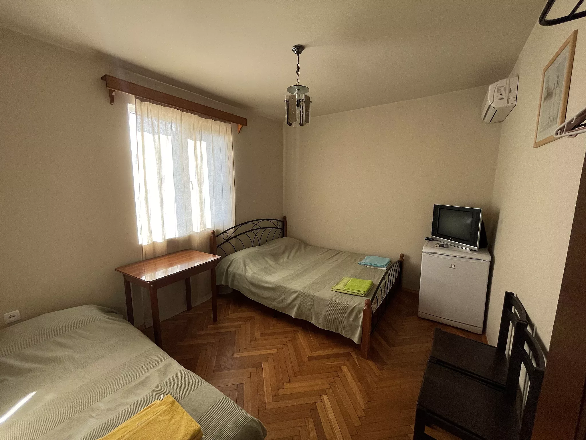 . "Сосновый рай". Лазаревское . "Сосновый рай". Лазаревское