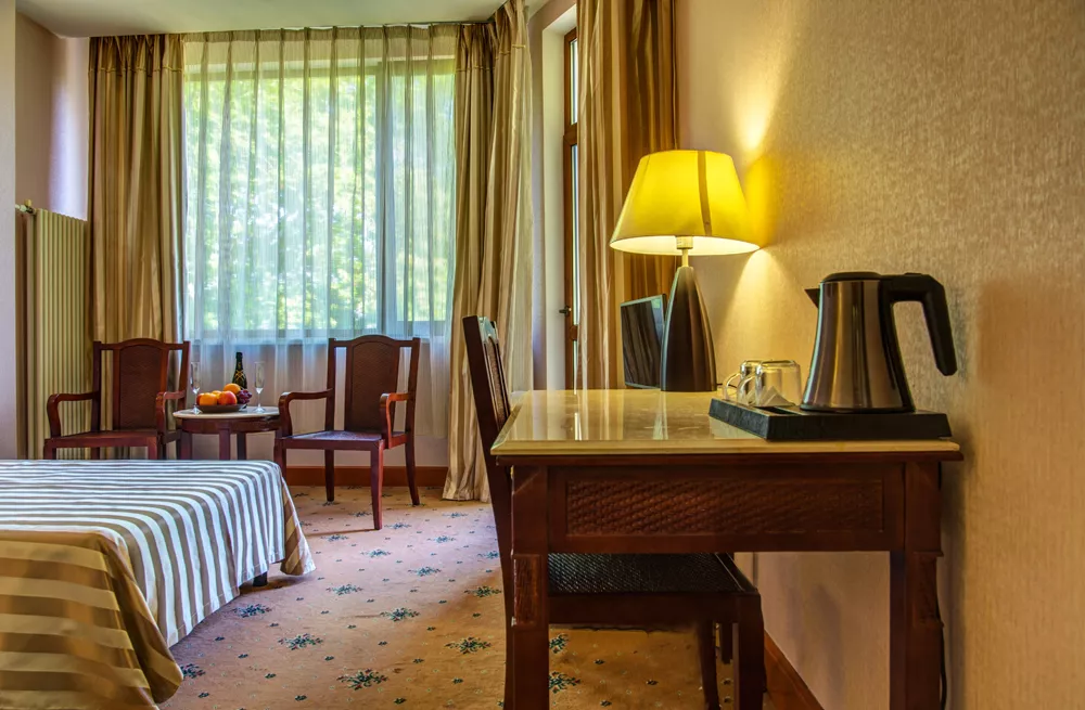 Двухместный Комфорт с видом на море (две кровати). Гостевой комплекс "Мечта Тея". Керчь