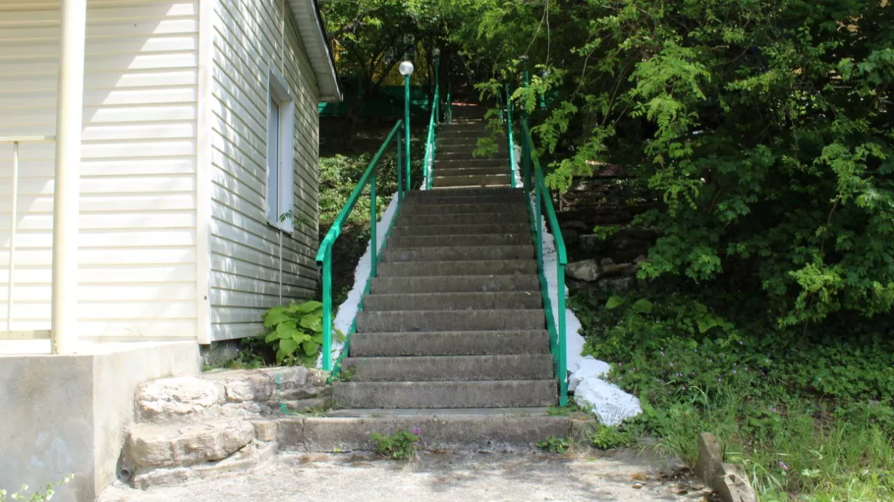 . База отдыха Усадьба в лесу. Архипо-Осиповка