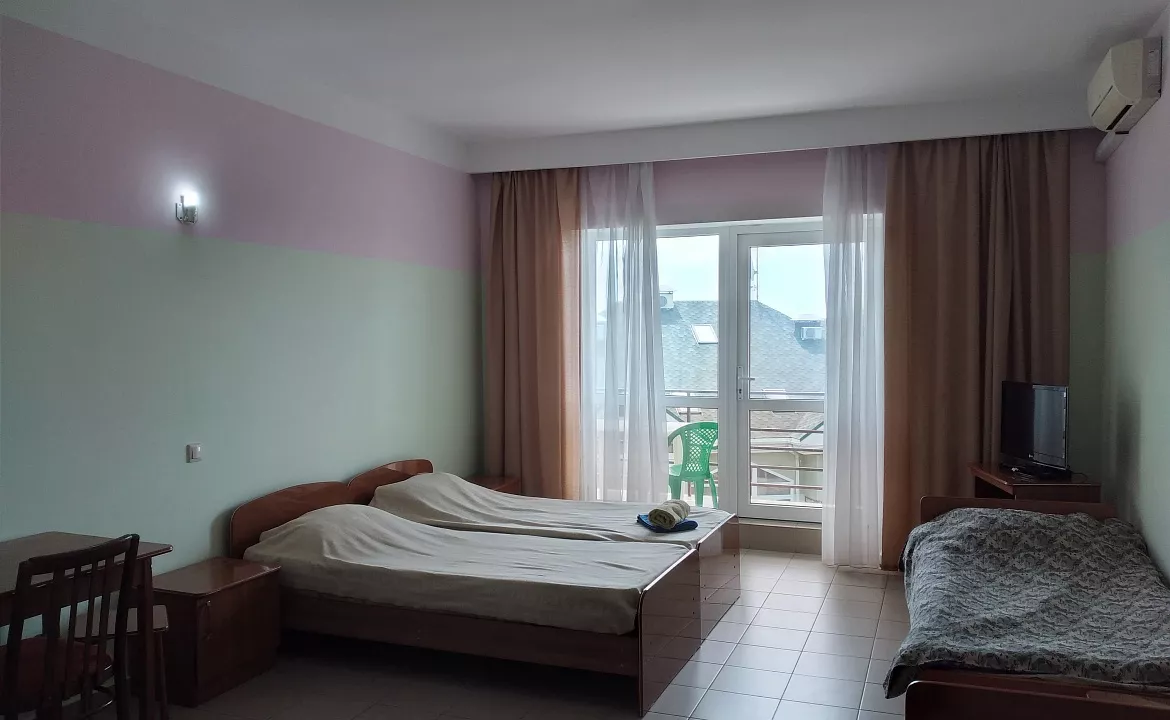 4 МЕСТНЫЙ 3 КРОВАТИ. Частный сектор Отдых у Ильича.. Лоо