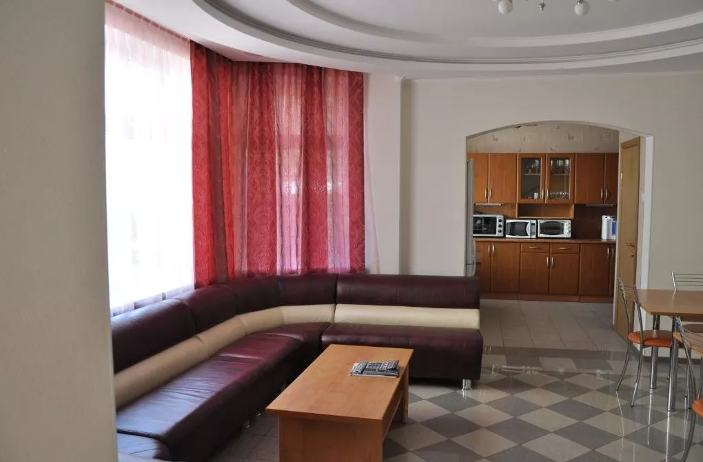 . Гостевой дом На Пчеловодов. Красная Поляна