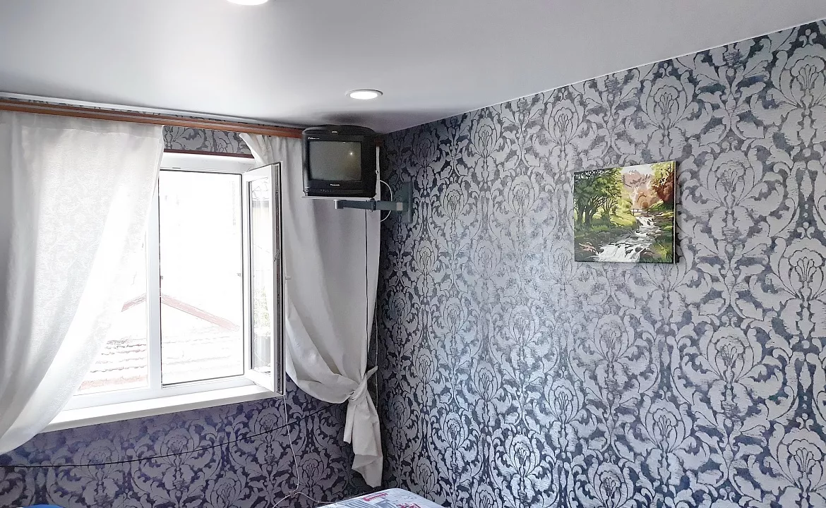 Двухкомнатный 4-х местный на 2-м этаже. Гостевой дом Гостевой дом "Спортлото-82".. Коктебель