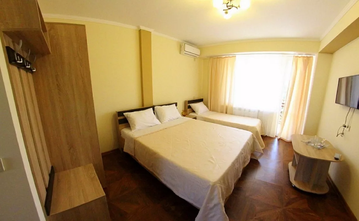 Трехместный стандарт полулюкс. Гостевой дом Sineva Del Sol. Судак