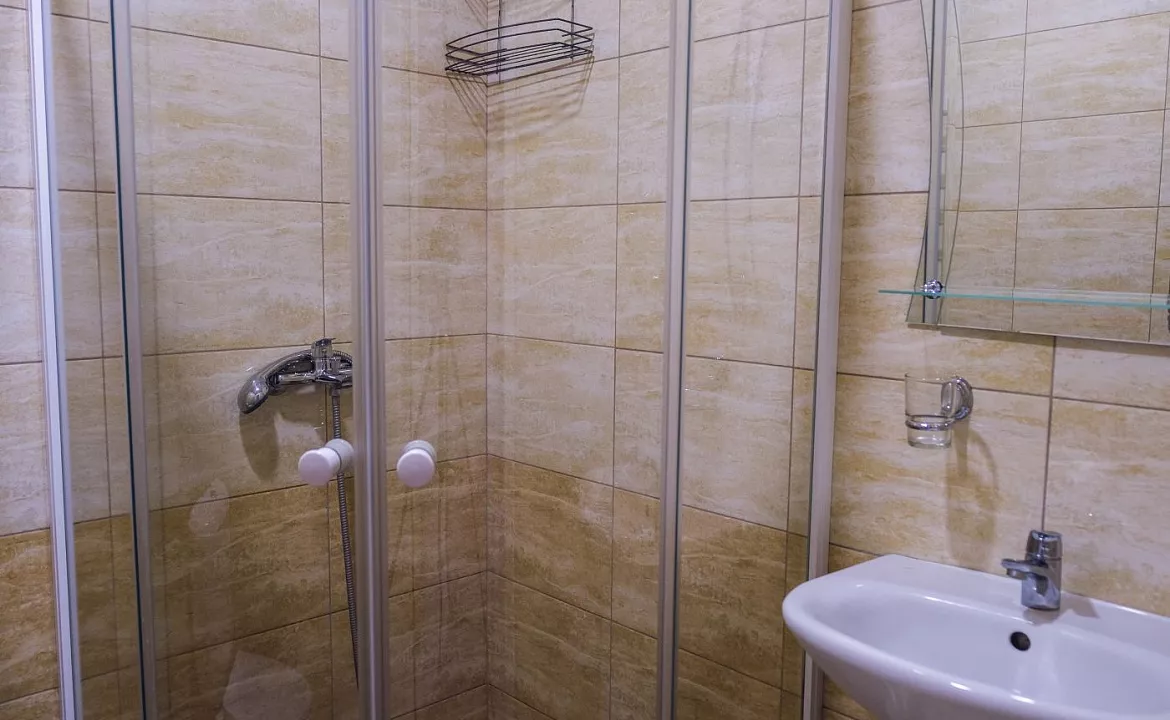 3-х местный  3-х местный