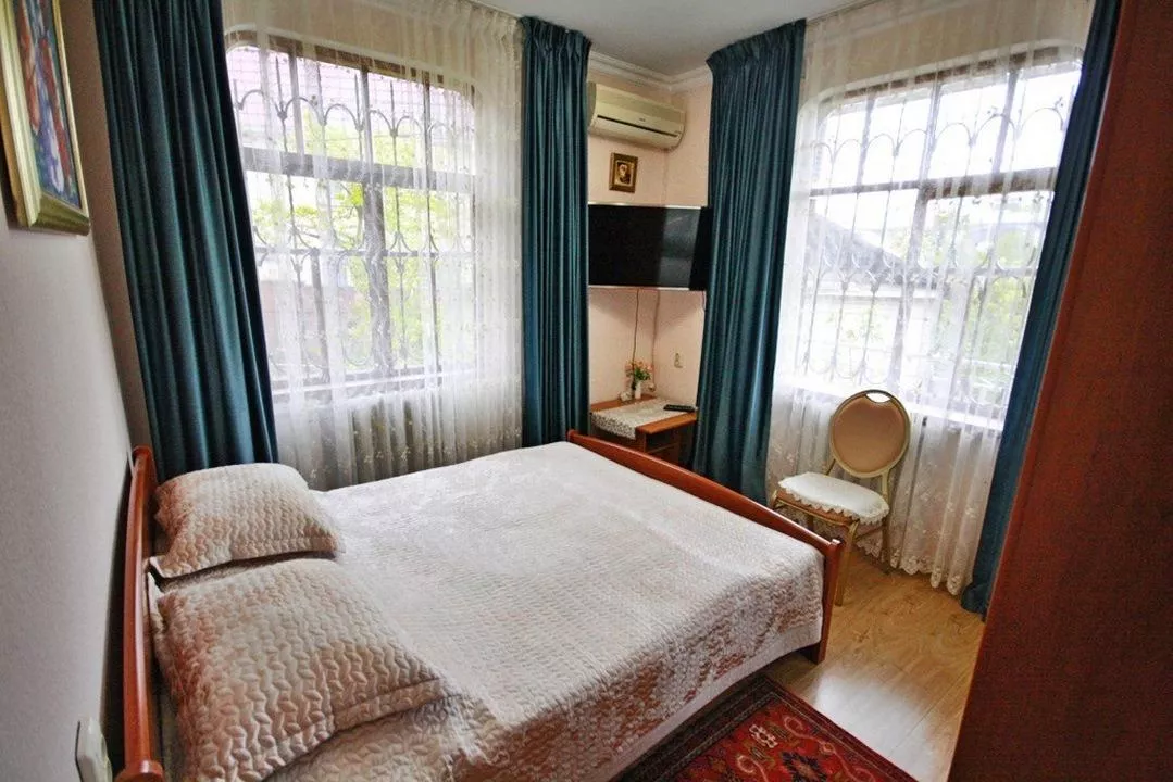 «Двухкомнатный 4 местный 1 корпус». Гостевой дом «Надежда» . Сочи