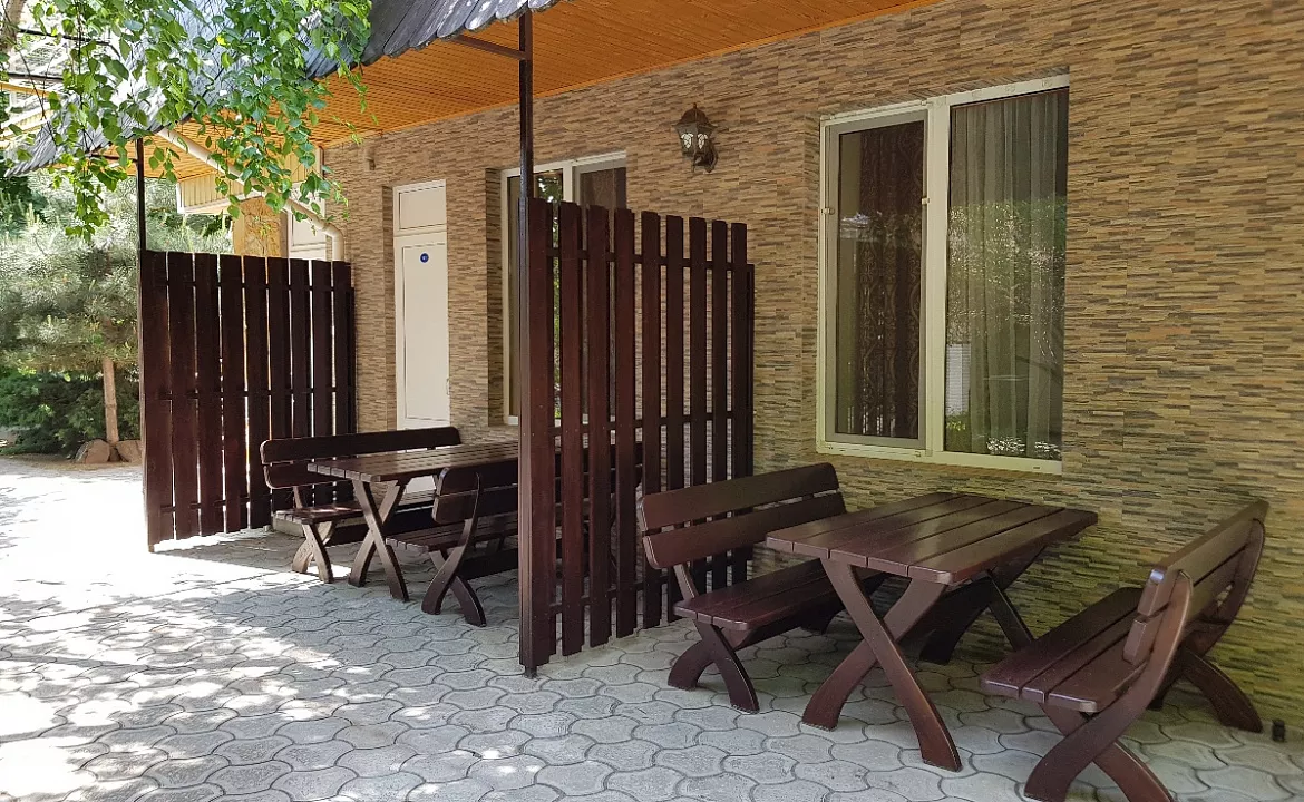 Люкс с верандой. Отель АСТОН. Нижнее Джемете