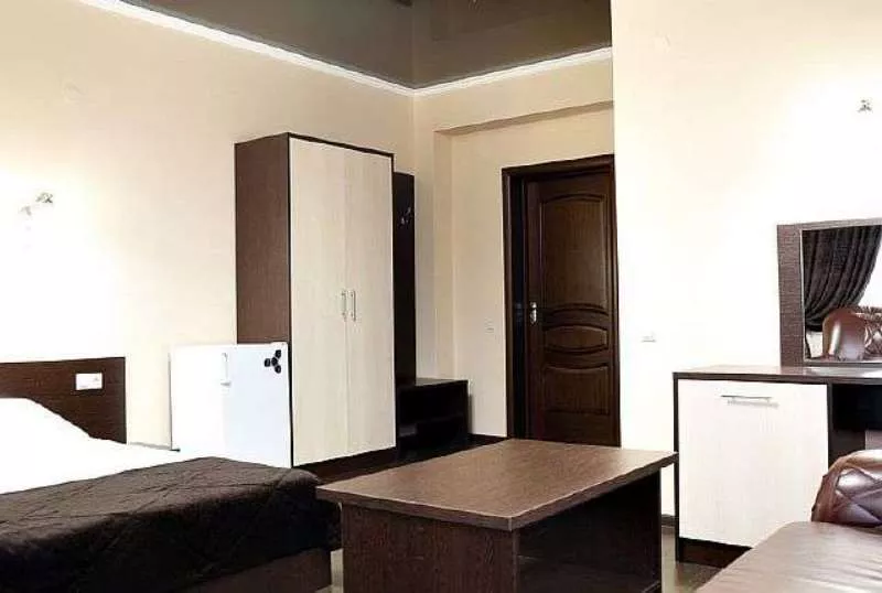 . Гостиница "Мир" - Нижнее Джемете. Нижнее Джемете