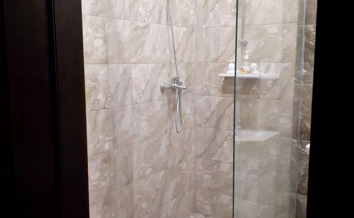 Апартаменты у моря. Квартира в многоквартирном доме Апартаменты у моря Прасковеевка. Прасковеевка