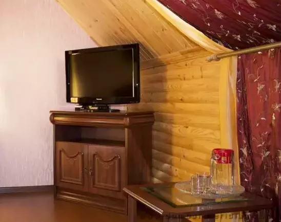 Полулюкс 2-местный 1-комнатный (Основной корпус). Отель «Меридиан». Домбай-гостиницы