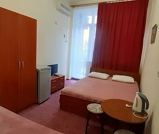 «Стандартная комната 2+1». Частный сектор "Приморская 14".   «Стандартная комната 2+1». Частный сектор "Приморская 14".