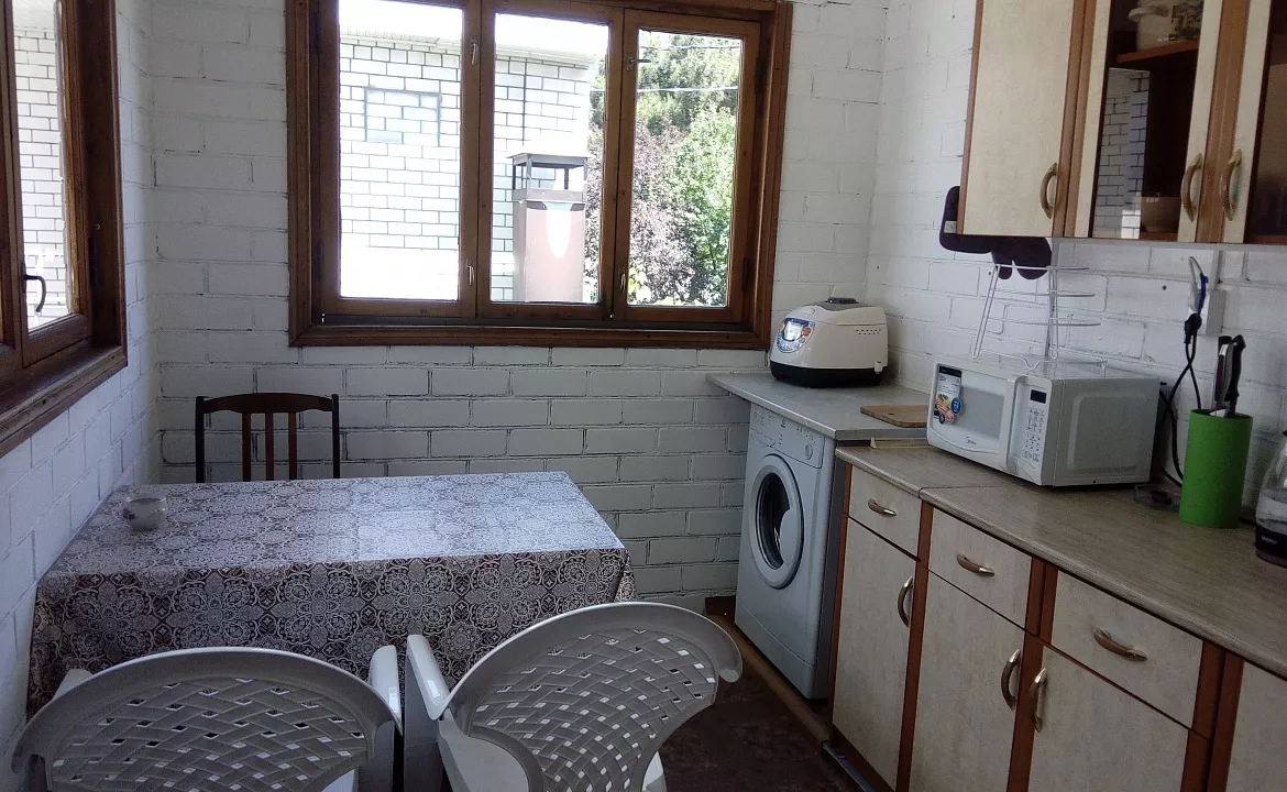 Полулюкс. Гостевой дом "Уютный дворик" на Толстого 42А. Геленджик