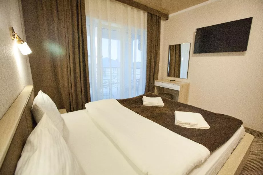 2-х местный стандарт. Гостиница  № 56 Семейный **. Симферополь