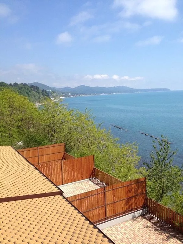 . Гостевой дом "Веранда". Небуг