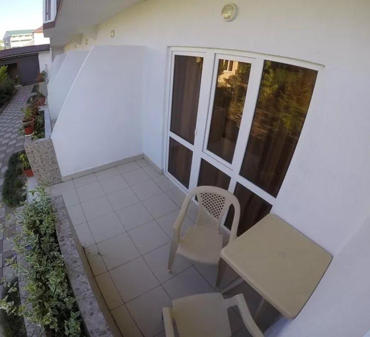 . Гостевой дом "Алмаз". Вардане