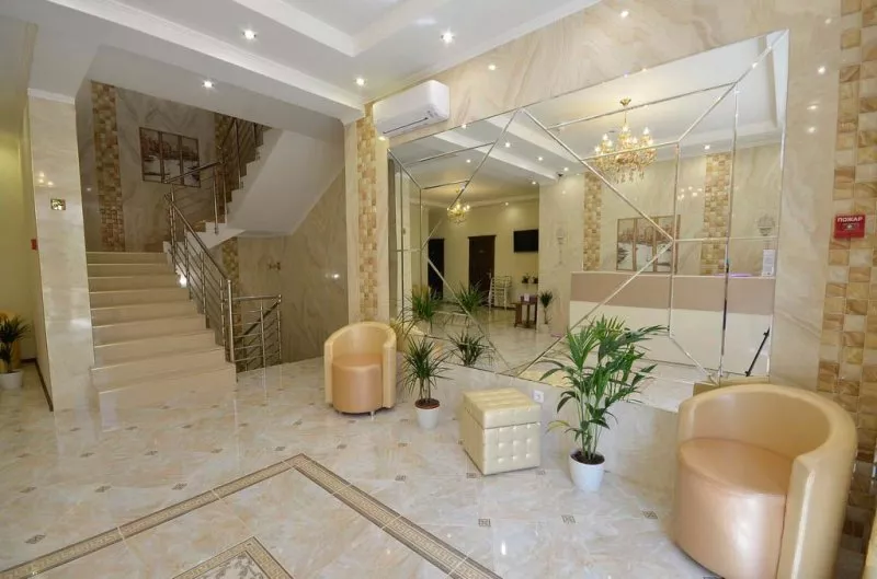 . Отель "Август ★★". Кабардинка