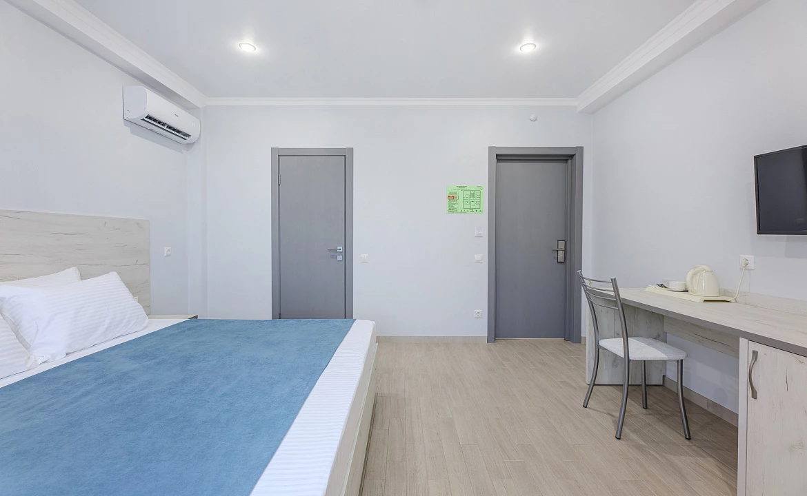 стандарт дабл. Отель отель Авис. Криница