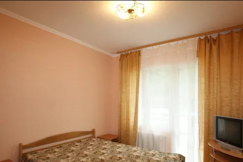 2-х местный Эконом + балкон. Гостевой дом "У Александра". Лазаревское 2-х местный Эконом + балкон. Гостевой дом "У Александра". Лазаревское