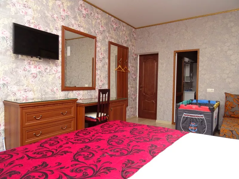 . Коттедж "Кедровая роща" . Кабардинка