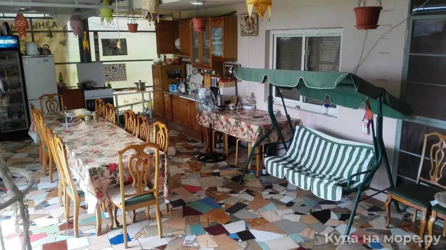 . Гостевой дом «Необитаемый остров». Головинка . Гостевой дом «Необитаемый остров». Головинка