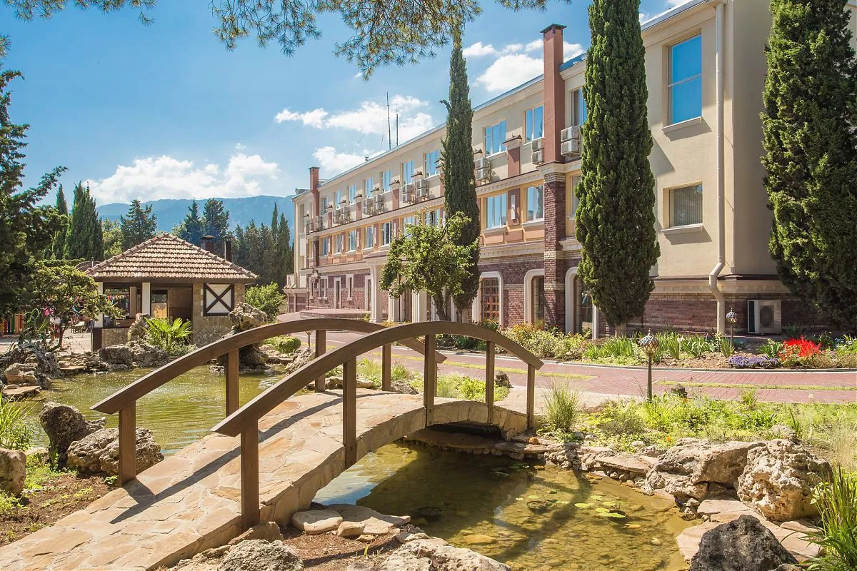 . Гостиница Дарсан. Ялта