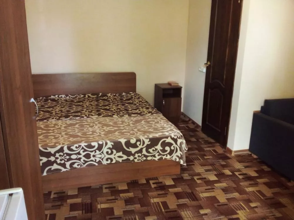 . Гостевой дом Агрба 2. Пицунда