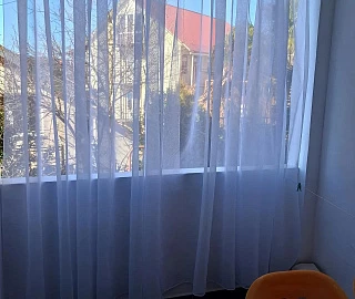 Двухместный номер люкс, от 1 до 2 гостей, двуспальная кровать, балкон, вид на море. Гостевой дом "Горная лаванда". Двухместный номер люкс, от 1 до 2 гостей, двуспальная кровать, балкон, вид на море. Гостевой дом "Горная лаванда".