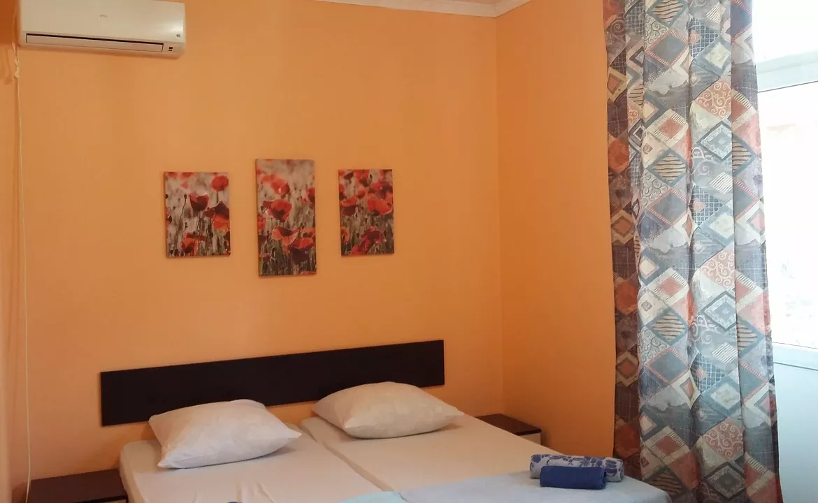 Семейный двухкомнатный . Гостевой дом Гринго. Адлер