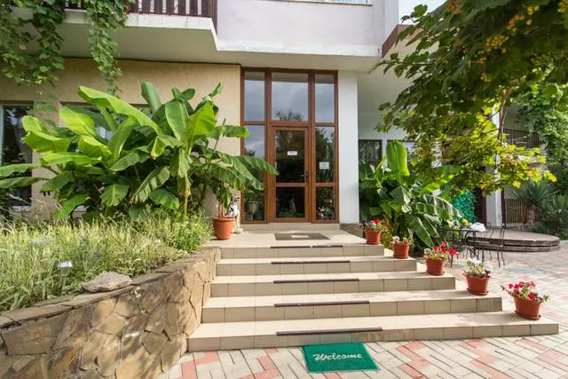 . Гостиница «Морская звезда». Архипо-Осиповка