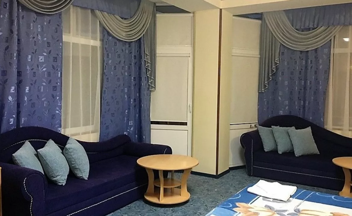 Семейный с балконом. Отель АСТОН. Нижнее Джемете