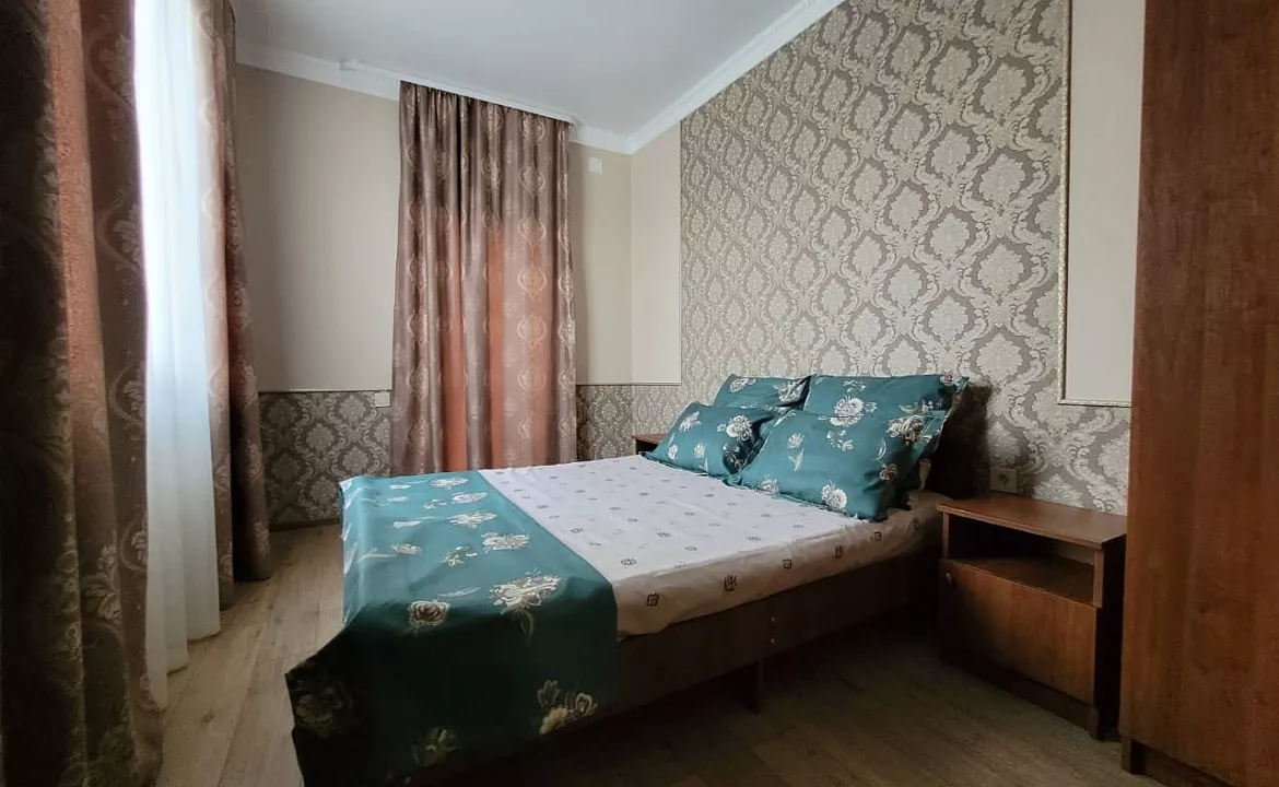 стандарт 2-хместный. Гостевой дом КАМЕЛИЯ. Пицунда