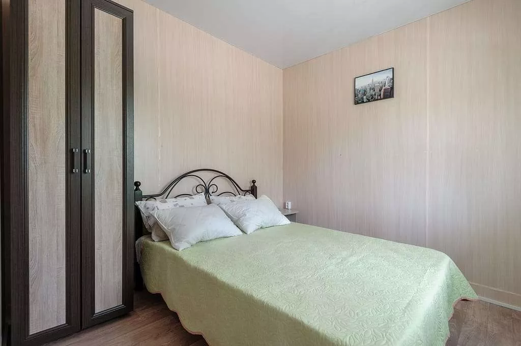 . Частный гостевой дом Лорис. Голубицкая