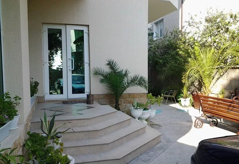 . Гостевой дом "Золотой якорь". Лазаревское