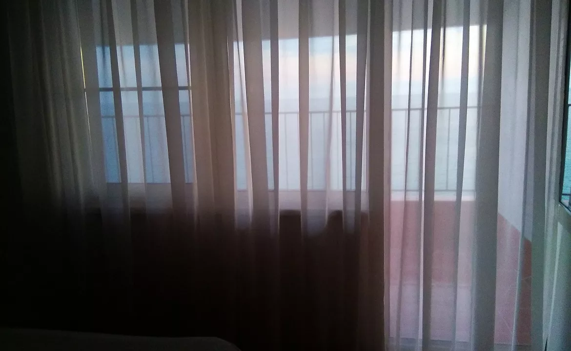 «Люкс» с лоджией (S =10 м2) с видом на море. Гостевой дом Эдем в Волконке. Лазаревское