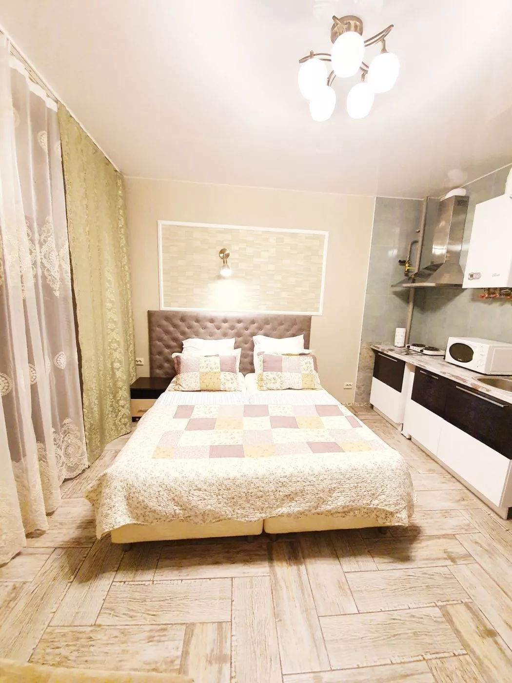 . Квартира в многоквартирном доме Квартира на Березовой. Красная Поляна