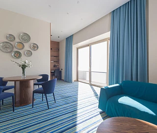 Люкс 2-х местный 2-х комнатный. Гостевой комплекс «Lavicon Hotel Collection». Люкс 2-х местный 2-х комнатный. Гостевой комплекс «Lavicon Hotel Collection».