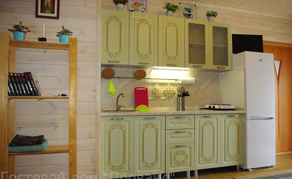 Двухкомнатные апартаменты- ЮГ. Гостевой дом «ПРОВАНС». Витино