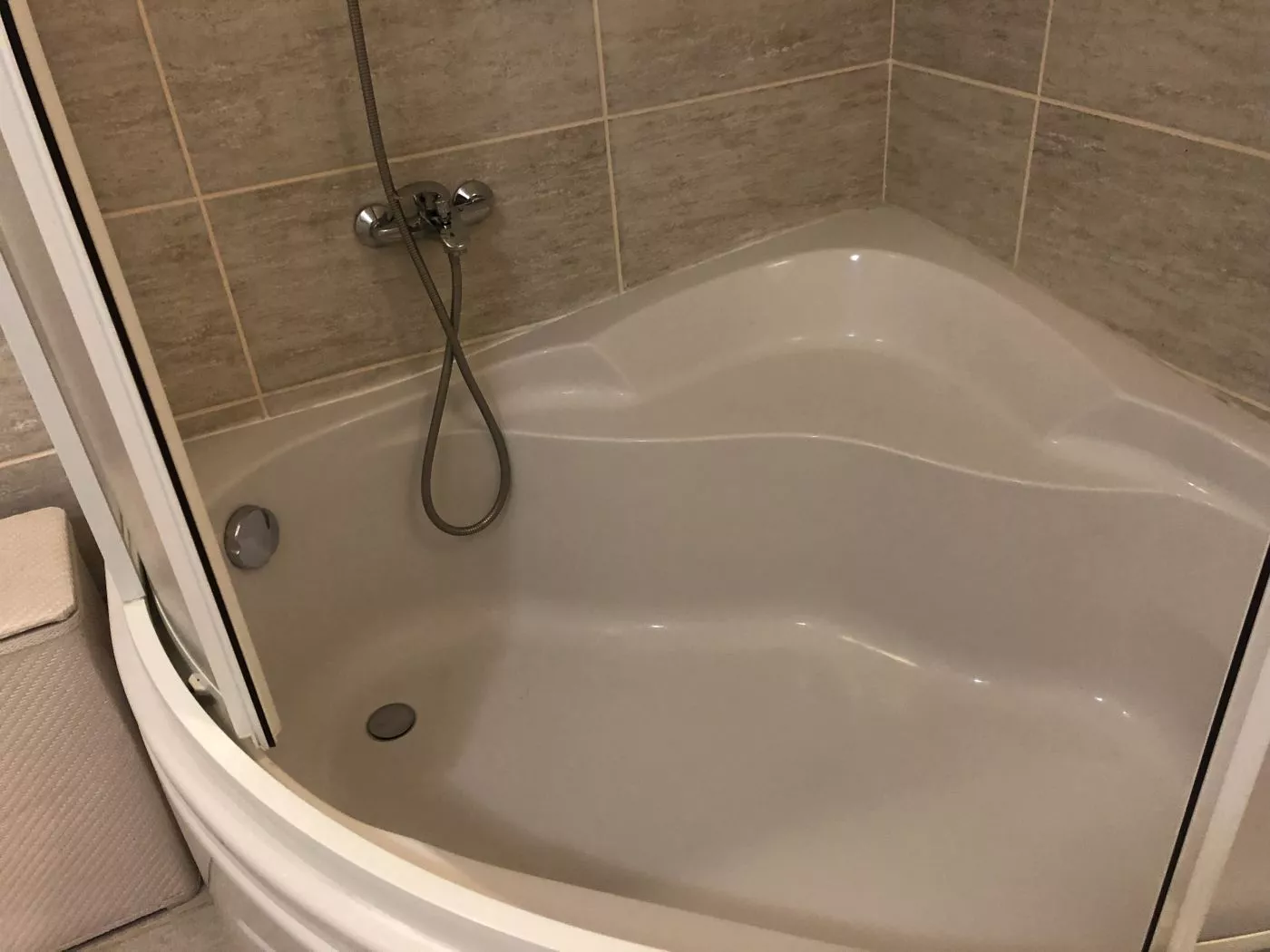 . Квартира в многоквартирном доме Апартаменты . Алушта