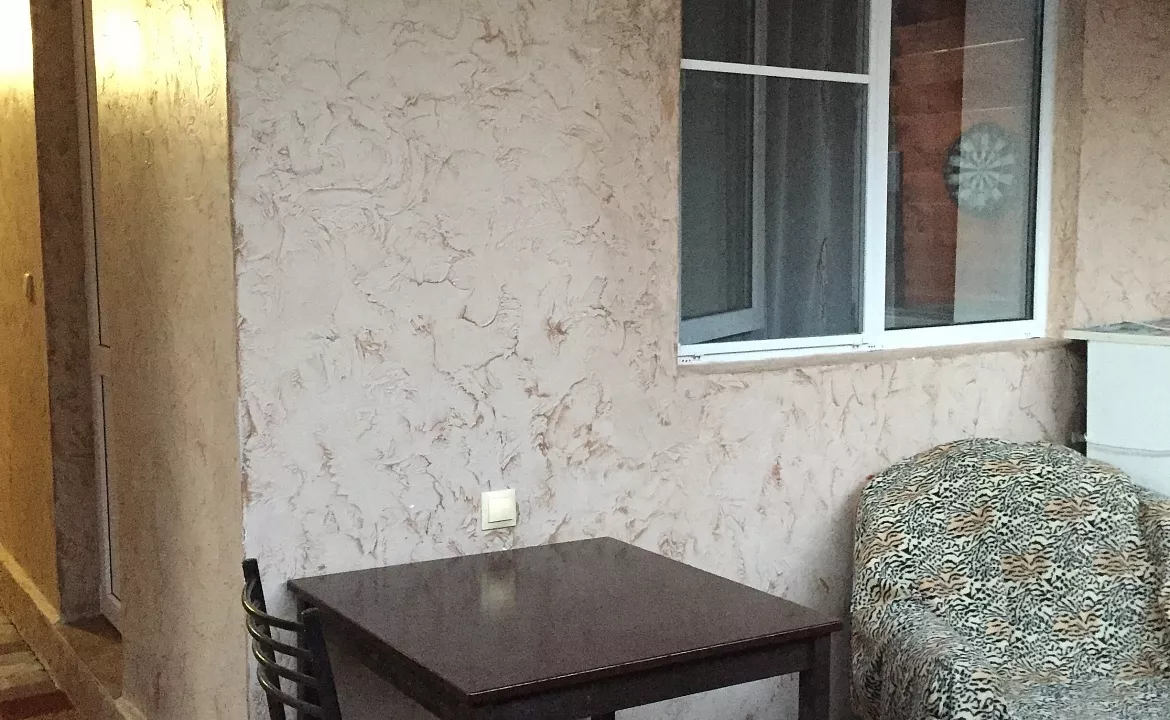 Четырехместный со всеми удобствами. Гостевой дом на Комарова 17. Витязево