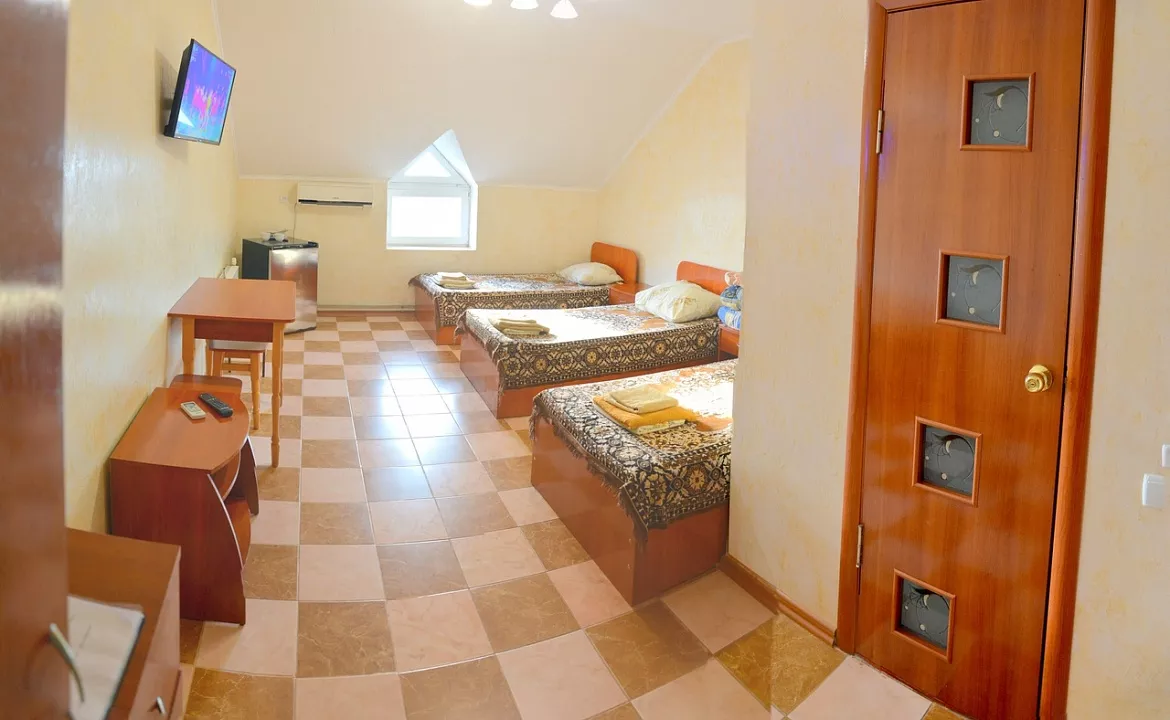 Standart TRPL. Мини-отель "Вилла Нимфей" Корпус №1. Приморский Standart TRPL. Мини-отель "Вилла Нимфей" Корпус №1. Приморский