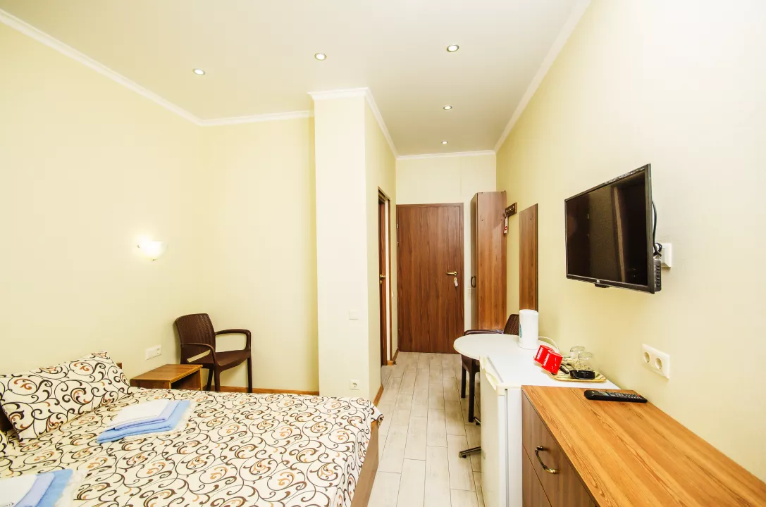 . Гостевой дом «Вояж». Алушта