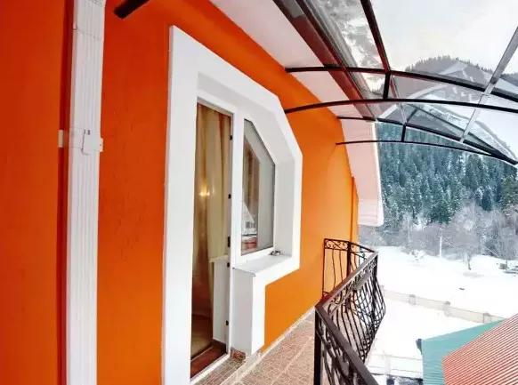 2-х местный «Полулюкс». Отель «Каприз». Домбай-гостиницы