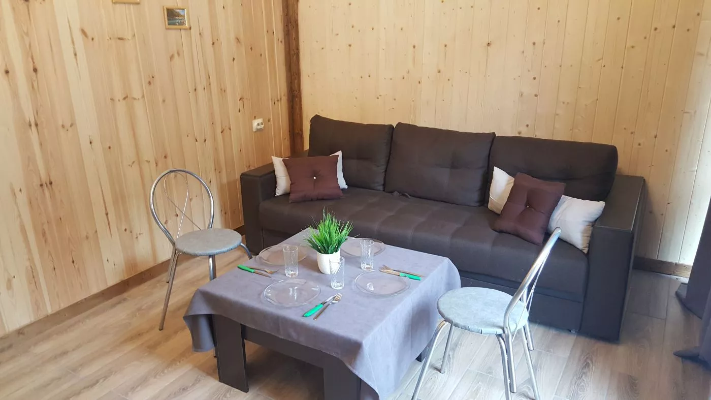 . Гостевой комплекс  Family club. Эльбрус