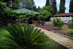 Отель "Кипарис" Отель "Кипарис"