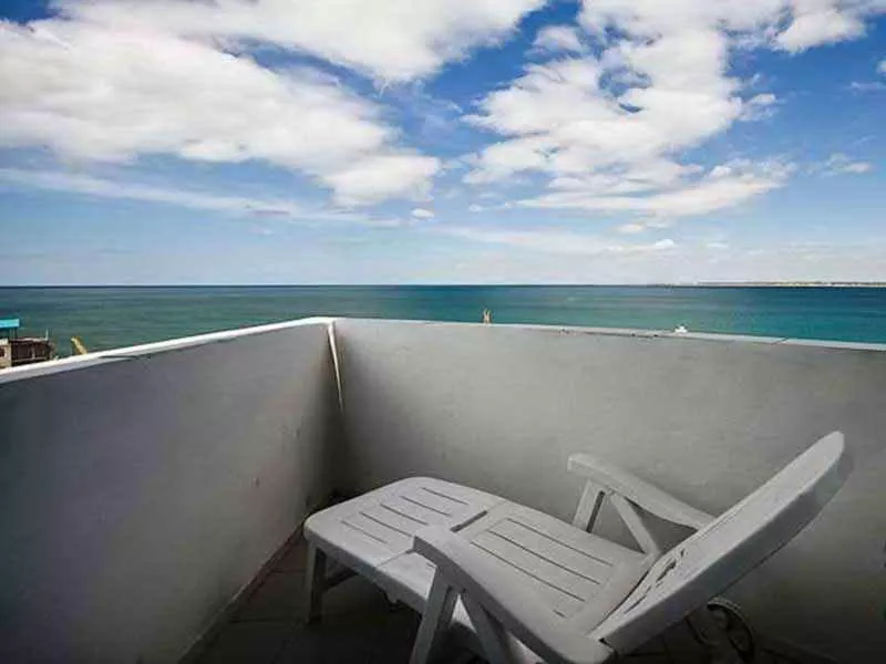 3х - местный Люкс. Отель "Адмирал". Анапа