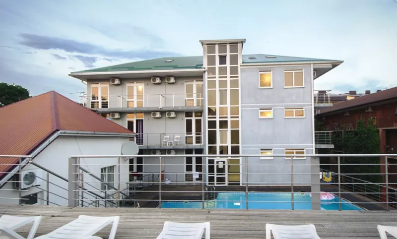 . Гостиница "Лотос" . Дивноморское